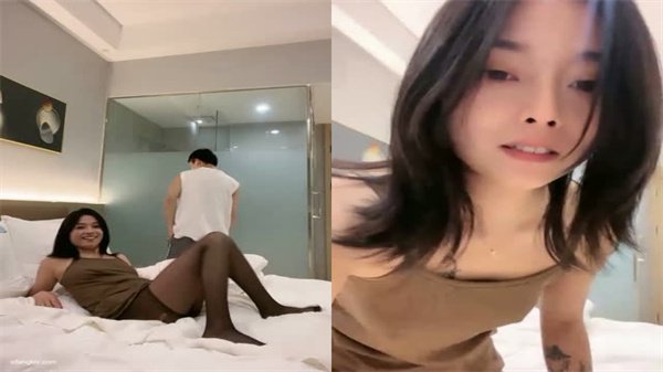 黑丝欲女饥渴难耐 渴求狼友粗暴抽插无毛嫩穴